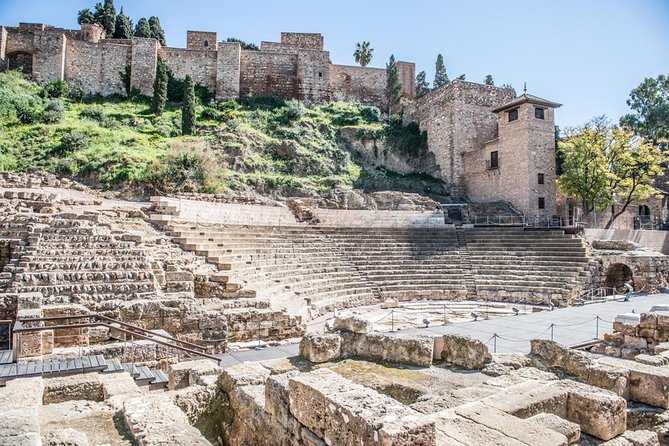 1.5-Hour Roman Theater and Alcazaba Castle Walking Tour - Why This Alcazaba + Roman Theater Tour Feels Efficient