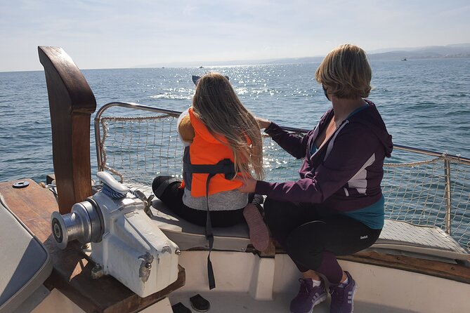 2 h Estepona Bay Tour - Getting started at Sailing Estepona, Pantalan 1