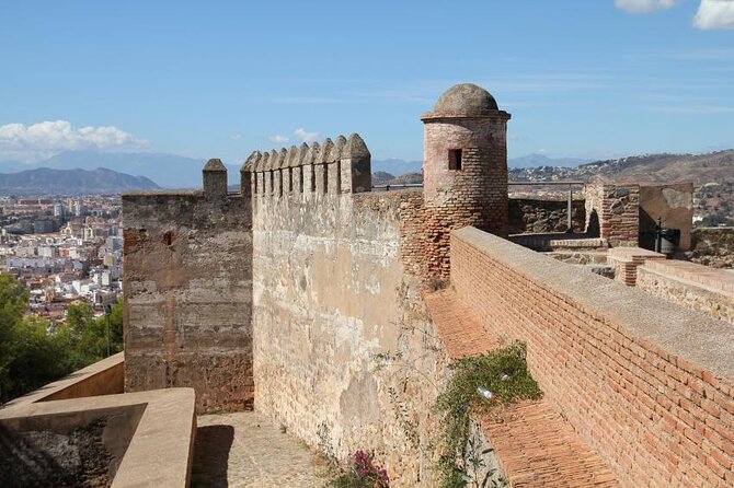 Alcazaba Malaga Guided Tour - Why the Alcazaba matters for understanding Malaga