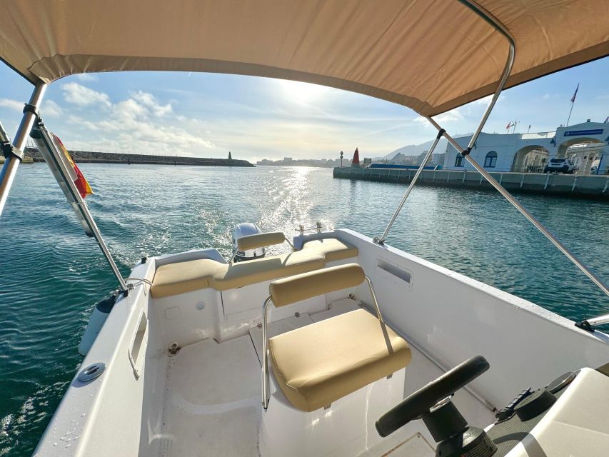 Benalmádena: Costa del Sol License-Free Boat Rental - Who this Benalmádena boat rental fits best