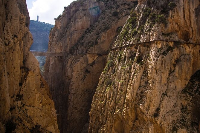 Caminito del Rey Day Trip from Costa del Sol - Safety Rules and Height Reality: What You Need to Respect