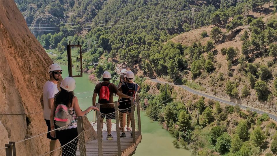 Caminito del Rey: Trekking Tour with Hiking Guide - Safety rules that keep the walkway from turning scary