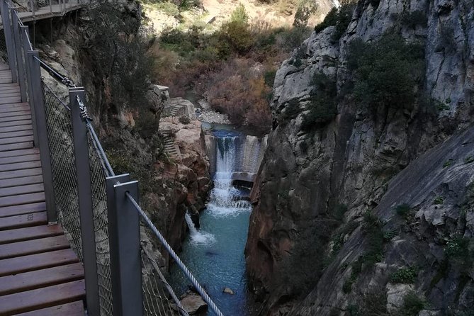 Caminito del Rey Trekking Walkway - The walkway itself: the 100m-above-the-river stretch