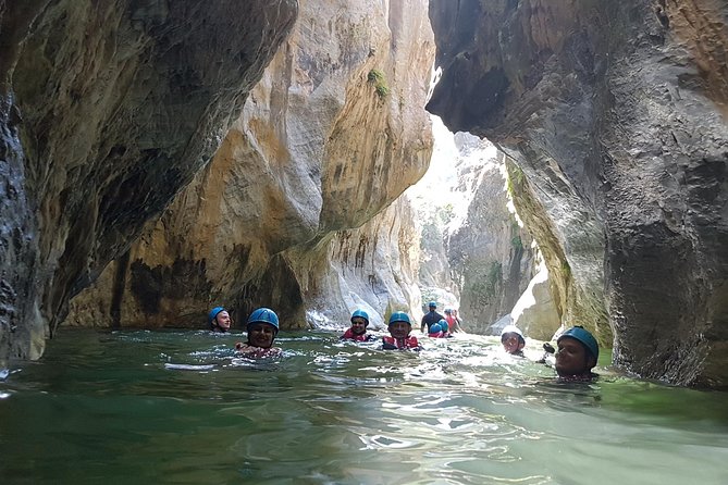 Canyoning Gorge Descent, river walk in Benahavis. - The 3-Hour Rhythm: Meeting Point, River Walk, and Return