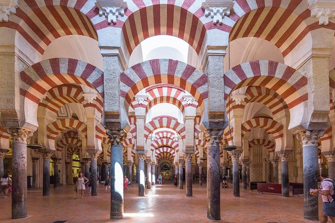 Cordoba Tour with Mosque, Synagogue and Patios from Malaga - Cordoba Synagogue: what you’ll see in a tight 30 minutes