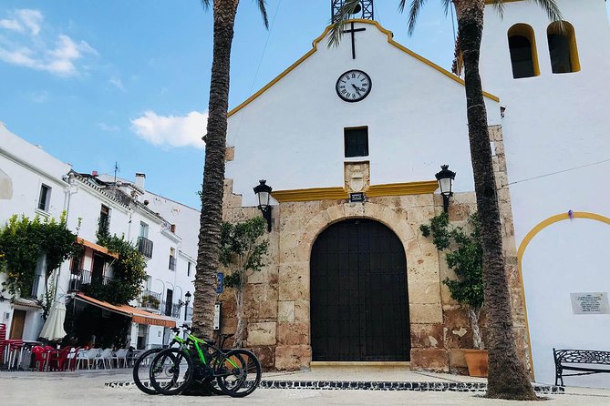 E-Mountain Bike Explorer Tour departing from Marbella - Meeting at the marina: finding NaluSurReal and starting smoothly