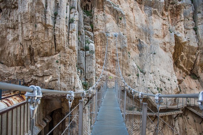 Epic Caminito del Rey Adventure: Guided Tour & Guaranteed Ticket - Timing, Crowds, and the Real Walk to the Shuttle