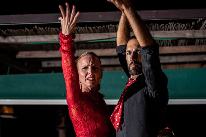 Flamenco evening and barbecue by the sea at the Blue Dolphin Beach Club - Price value for $87: what you’re really paying for