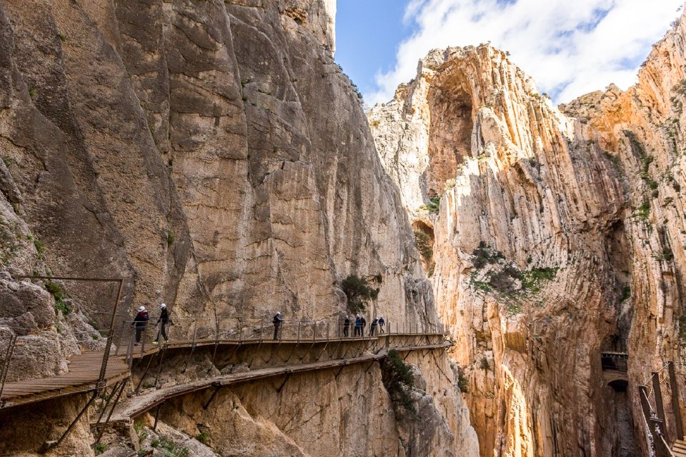 From Costa del Sol & Malaga: Caminito del Rey Guided Tour - What to bring: shoes, layers, and a toilet plan
