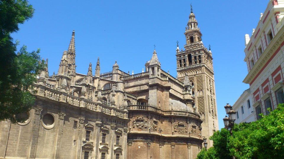 From Costa del Sol & Malaga: Seville Day Trip - Torre del Oro: Ending the Day With a Clear Meeting Point