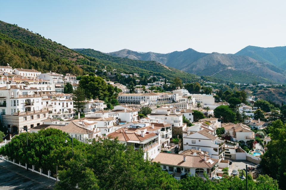 From Costa del Sol: Mijas, Marbella and Puerto Banús Tour - Mijas Pueblo: white village lanes and the Arab palace ruins behind them