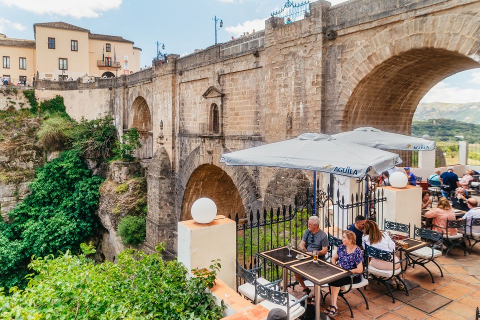 From Costa del Sol: Ronda and Setenil de las Bodegas - Free time in Ronda: how to use your 2-hour window