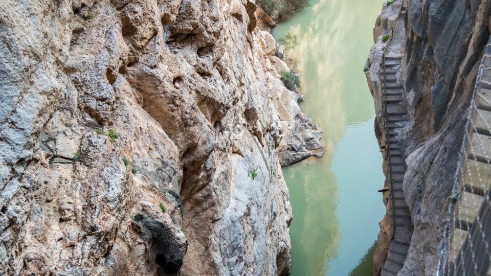 From Fuengirola: Caminito del Rey Guided Day Trip - The bus back to Fuengirola: tired legs, good timing