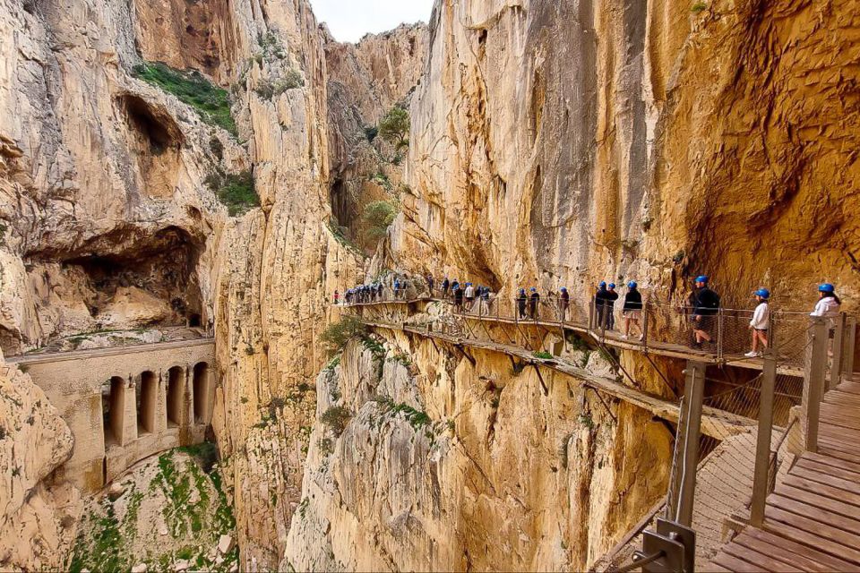 From Málaga: Caminito del Rey Guided Day Trip - Learning on the move: guides and what you’ll actually hear