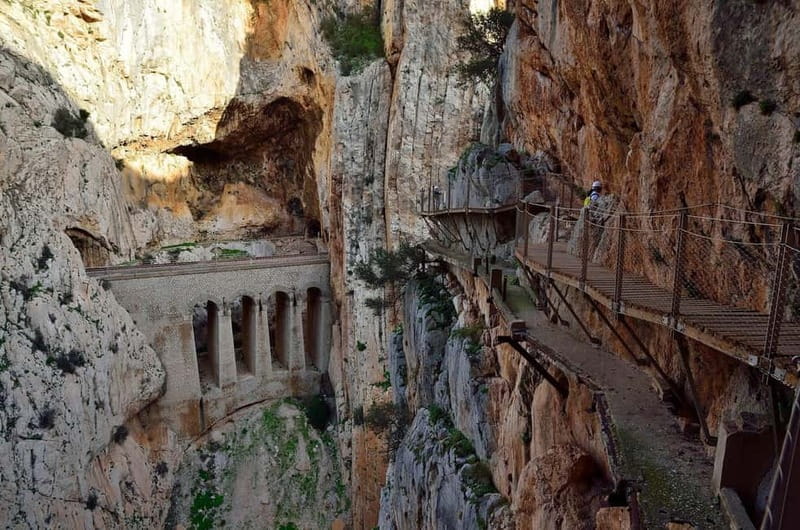 From Malaga: Caminito del Rey guided tour + round-trip transportation - Meeting at Gerencia Territorial de Justicia and the 08:00 Kickoff