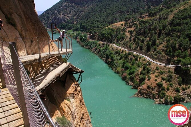 From Malaga Caminito del Rey Guided Tour with transportation - After the canyon: time near El Chorro and your chance to reset