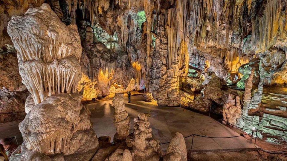 From Málaga: Caves of Nerja, Nerja and Frigiliana Day Tour - The 9-hour schedule from Málaga: how the timing feels in real life