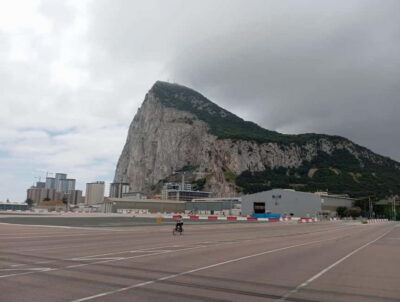 From Málaga: Gibraltar Day Trip - The Border Crossing: Why the Schedule Matters