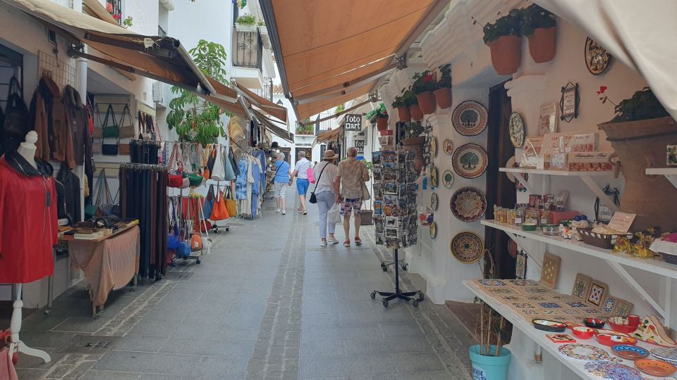 From Málaga: Marbella, Mijas y Puerto Banús Guided Tour - Key Highlights to Know Before You Go