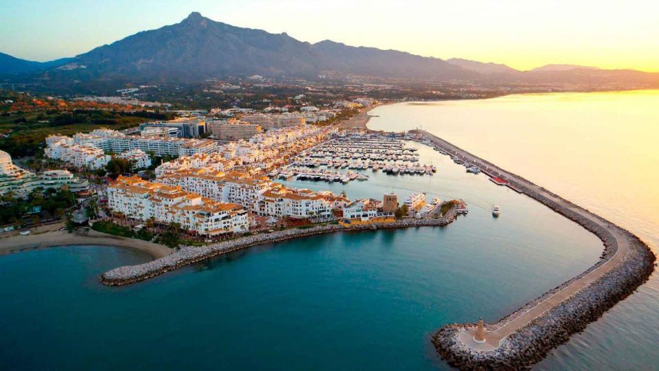 From Málaga: Marbella, Mijas y Puerto Banús Guided Tour - Should You Book This Málaga to Mijas, Marbella and Puerto Banús Tour?