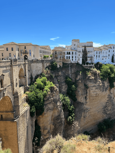 From Malaga: Ronda and Setenil de las Bodegas Day Trip - The Free Hour in Setenil: A Simple Game Plan