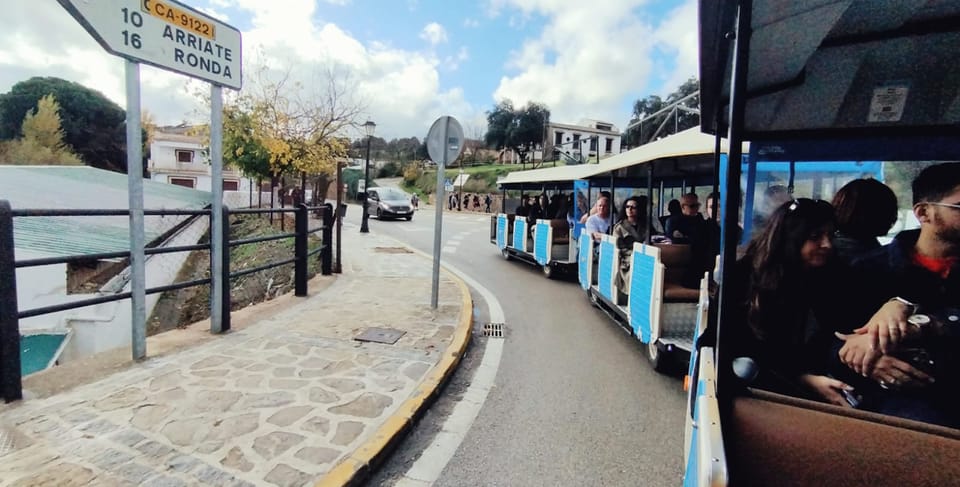 From Malaga: Ronda and Setenil Tour with Scenic Train - From Málaga to Ronda: a long day made easier by direct transport