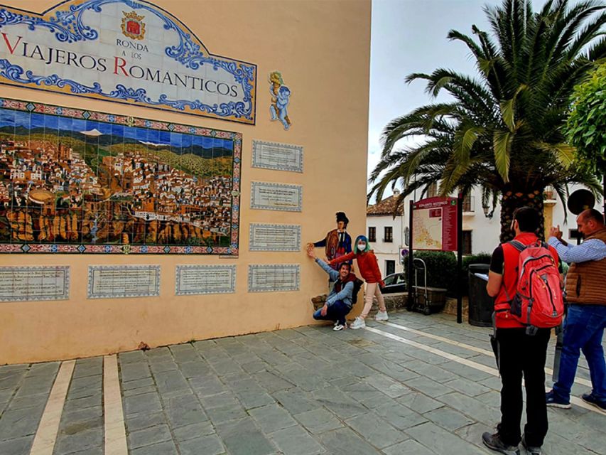 From Malaga: Ronda and Setenil Tour with Scenic Train - Who should book this tour from Málaga
