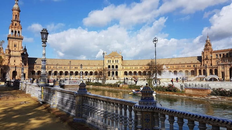 From Malaga: Seville Day Trip with Real Alcázar Tickets - Quick hits you’ll feel in your day