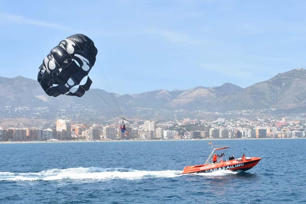 Fuengirola: Deluxe Parasailing Flight from Fuengirola Port - Quick Hits Before You Fly