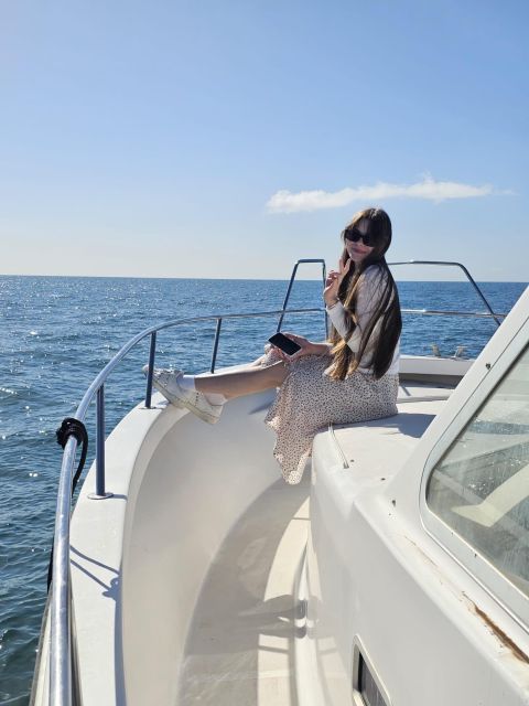 Fuengirola: Dolphin Watching Excursion with Refreshments - Why a 2-hour dolphin trip works so well in Fuengirola