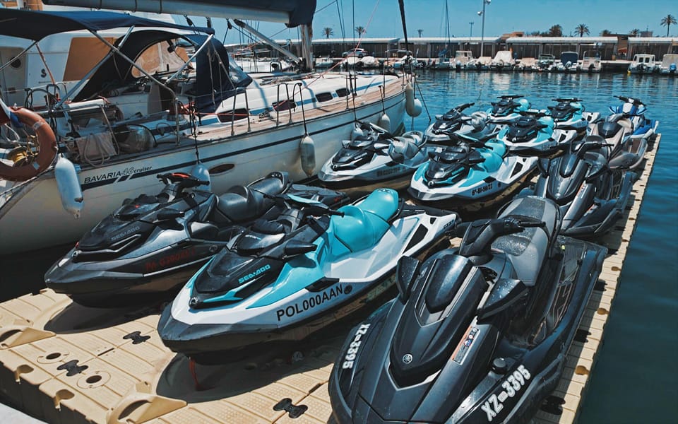 Fuengirola: Jet Ski Rental - Finding Fuengirolanautic at Puerto Deportivo Fuengirola