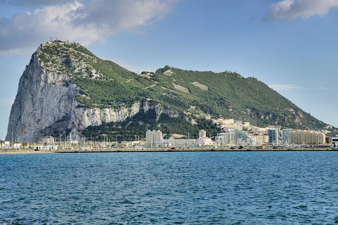 Gibraltar Day Trip at your Own Pace from Malaga & Costa del Sol - The long coach ride: pickups, time loss, and how to protect your day
