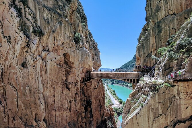 Guided Tour to Caminito del Rey from Malaga - Stop at the Caminito: what 3 hours on-site feels like