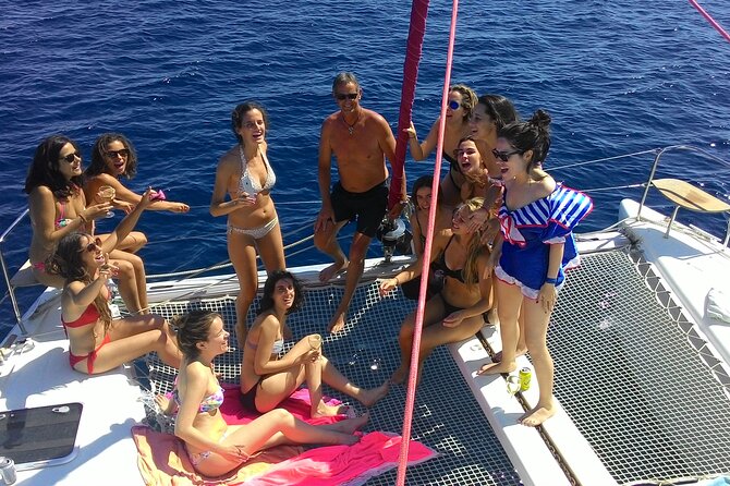 Half-Day Luxury Catamaran Sailing Cruise in Granada - Champagne boarding and a skipper who keeps it organized