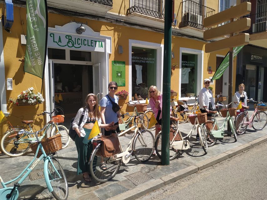 Malaga: Bike Rental for City Discovery Route & Beaches - Beach Breaks: Relax on Equipped Stops (Then Keep Rolling)