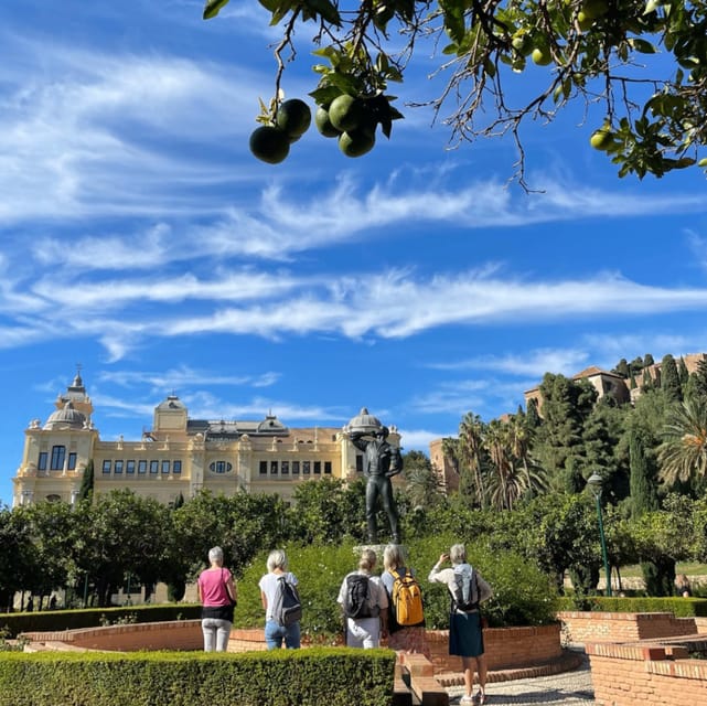 Malaga: Castle Hill and Fisherman Village E-Bike Tour - From Hilltop Energy to Coastal Calm
