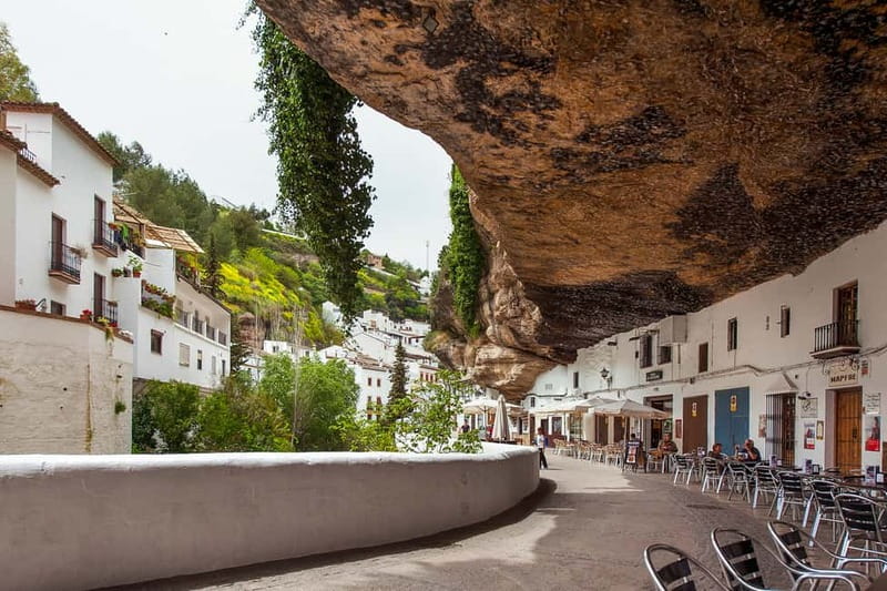 Málaga & Costa del Sol: Ronda and Setenil de las Bodegas - Ronda’s walking tour: what you’ll gain in 90 minutes
