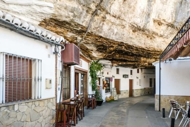 Málaga & Costa del Sol: Ronda and Setenil de las Bodegas - Bus comfort and the rhythm of a long day