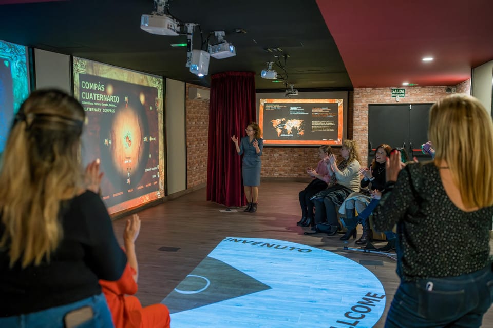 Málaga: Flamenco Course 4pm + 1-Hour Show, 3 Tapas and Drink - Who Should Book This (And Who Might Want Something Different)