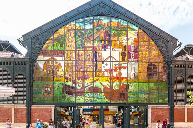 Malaga Food Tour: Tapas, Drinks and Delights with a Local - Plaza de la Merced: Roman roots and Andalusian plates