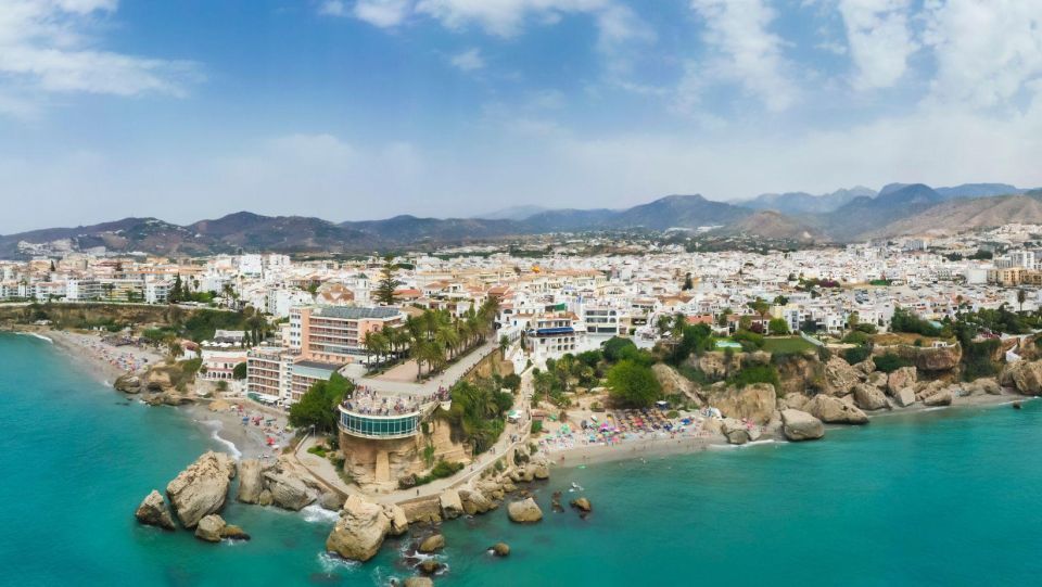 Malaga: Frigiliana & Nerja Tour with Local Product Tastings - Nerja: Balcony of Europe Views and Time to Wander
