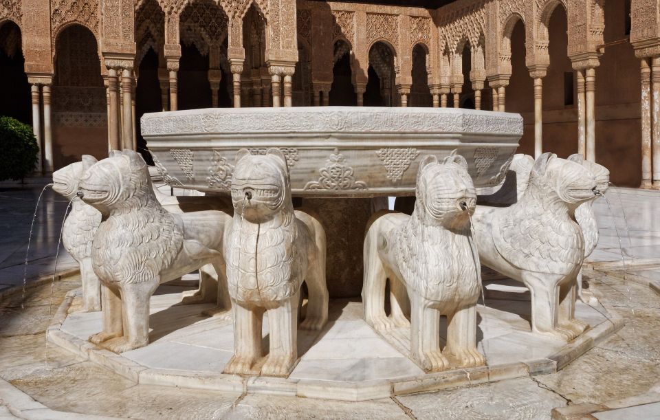 Malaga: Granada Day Trip with Alhambra, Palaces and Gardens - Who should book this tour (and who might want a different plan)