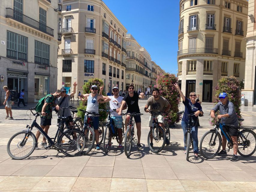 Malaga: Guided E-Bike Tour - Meeting Ebike Málaga and getting set up fast