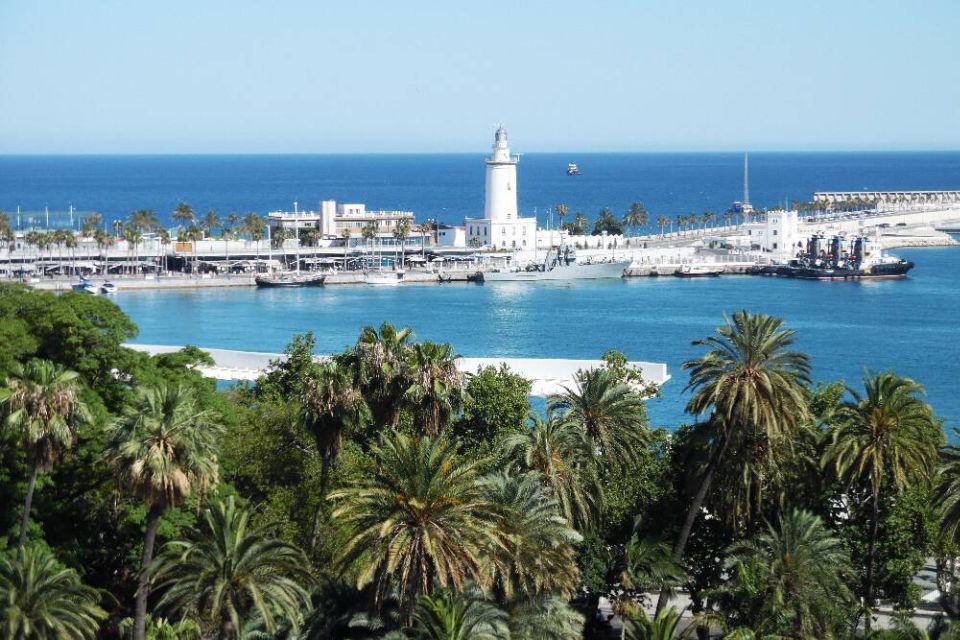 Malaga: Guided E-Bike Tour - How the tour actually feels: pace, stops, and guide energy