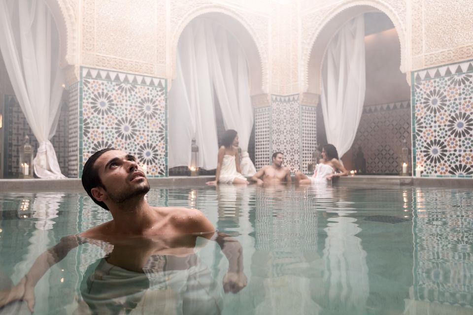 Malaga: Hammam Al Ándalus Entry Ticket with Massage - Massage With Essential Oils: 15 vs 30 Minutes