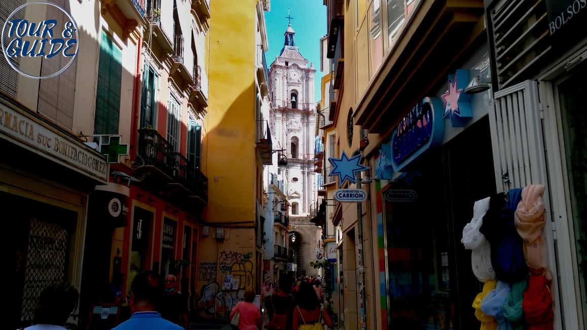 Málaga: Historic Center Tour with Local Guide - The guide factor: why this walk works in 2 hours