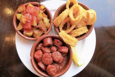 Malaga Market Food Tour: Tapas, Drinks, and Local Flavors - The Picasso Museum area: Tapas with choices that feel local