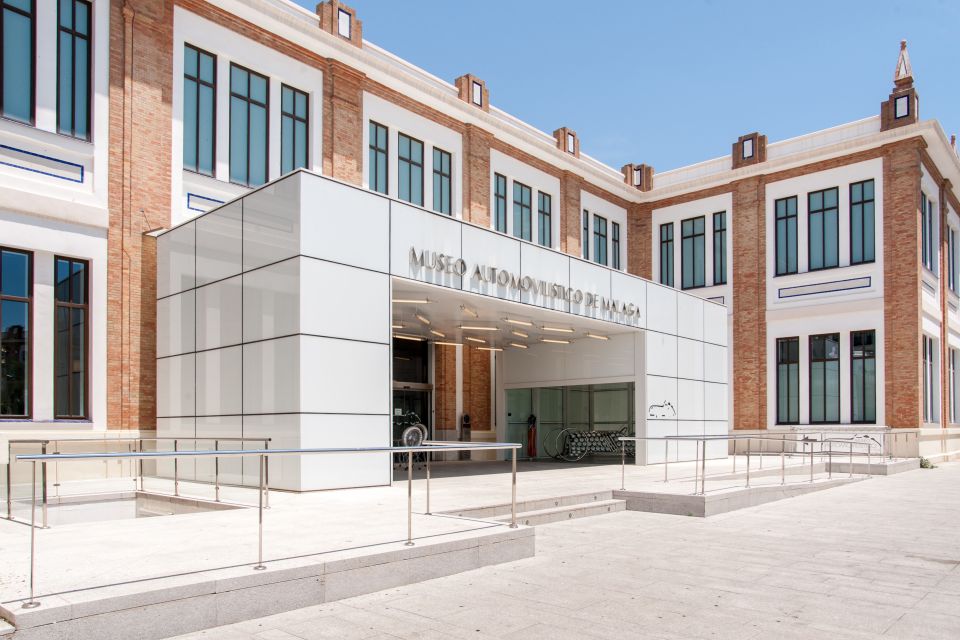 Málaga: Museo del Automóvil y la Moda Ticket - How the 50-Minute Plan Works (Self-Guided vs Optional Tour)