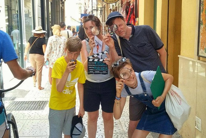 Málaga: Private Sightseeing Treasure Hunt - Practical tips so your hunt feels smooth