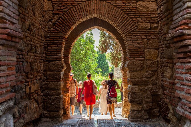 Malaga Private Walking Tour, Alcazaba & Catamaran Cruise - Puerto de Malaga and the catamaran cruise: the calm after the climb